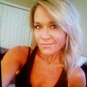 Meet your Posher, Missy